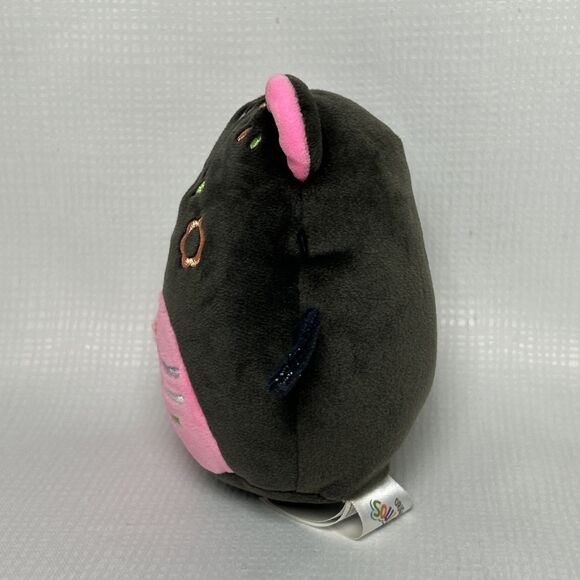 Squishmallows Dalia the Pink Bat 5" Day of the Dead Halloween Plush - Picture 6 of 9
